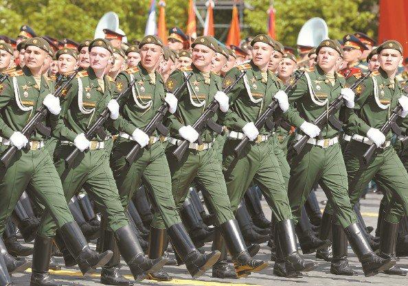 多国领导人盛赞阅兵多国领导人在阅兵式上表达了对参与国的赞赏和祝贺。以下是部分阅兵式和多国领导人的相关介绍